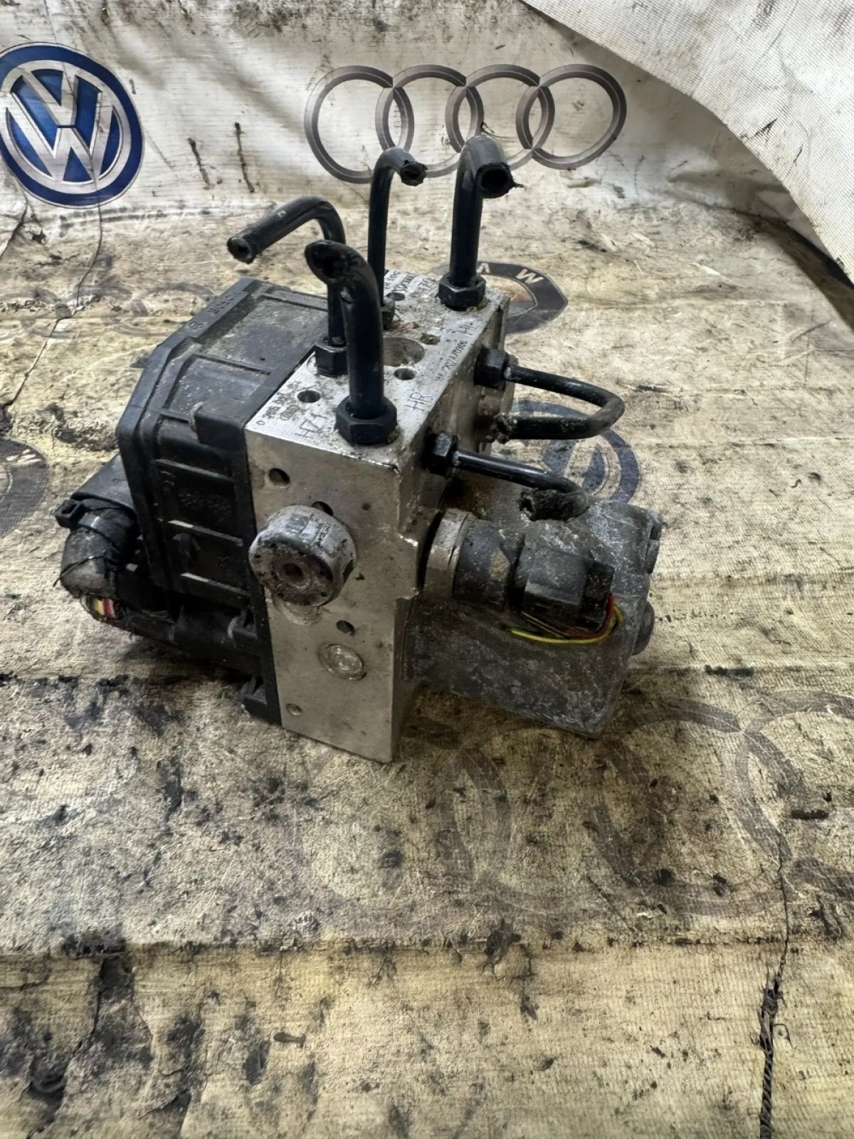 Блок ABS 4B0614517G, 7900 рублей, Малые Вязёмы